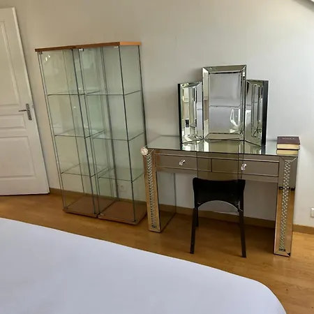Spacieux Apparemment Au Centre De Chic Parigi